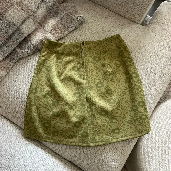Altar'd State Green Mini Skirt - Picture 3 of 3